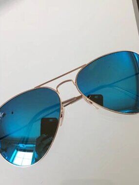 Ray-Ban 3025 Blue Aviator Sunglasses 58mm